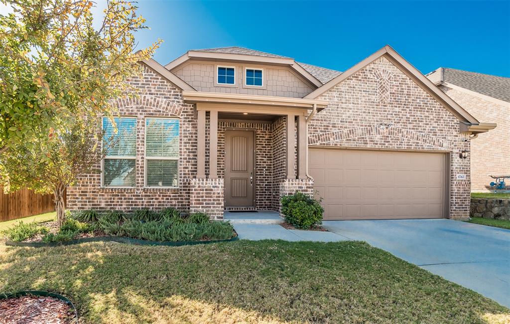 4742 Crestwood Drive