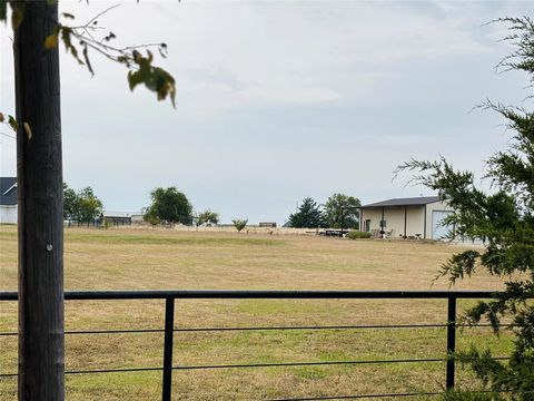 1883 JC MAPLES Road Gunter TX 75058