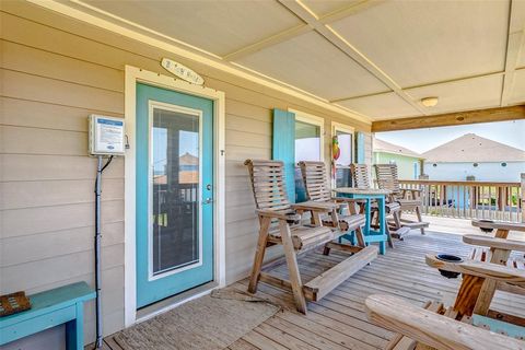 A home in Crystal Beach