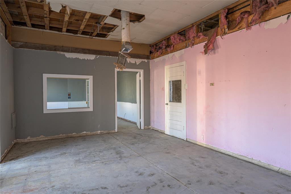 Otp Denison - Commercial Sale