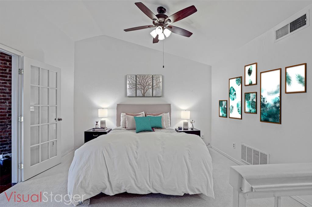 Glen Oaks Twnhms Condo - Residential