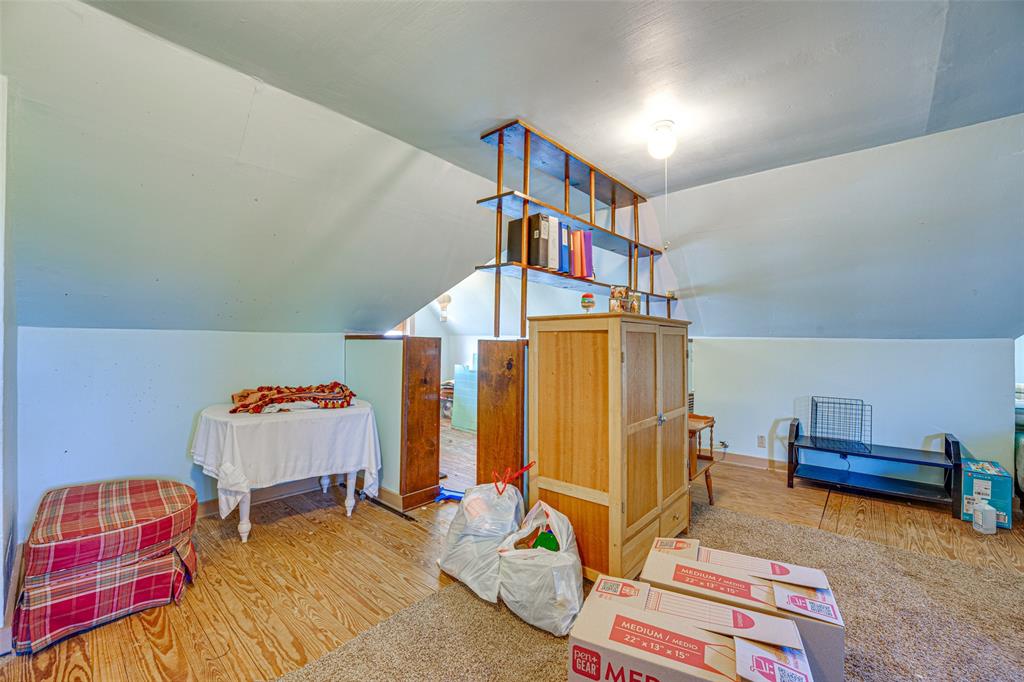 Original Town Of Ladonia - Residential