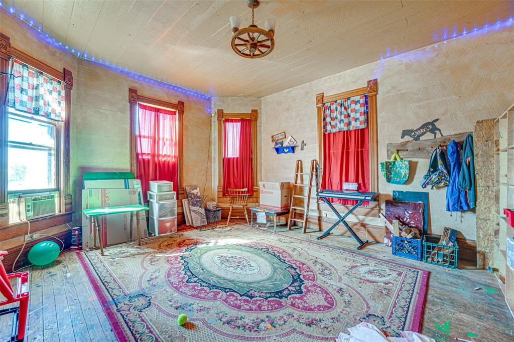 Original Town Of Ladonia - Residential