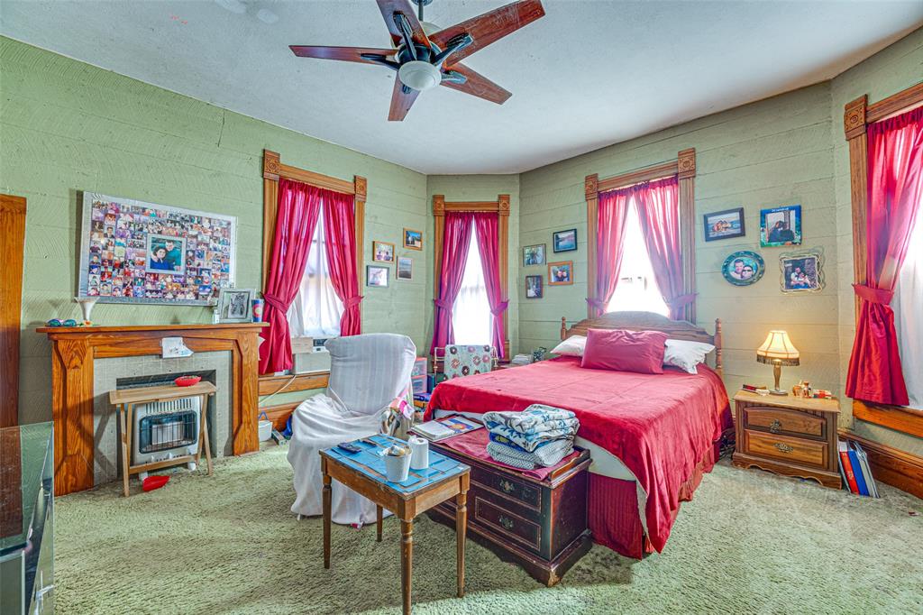 Original Town Of Ladonia - Residential