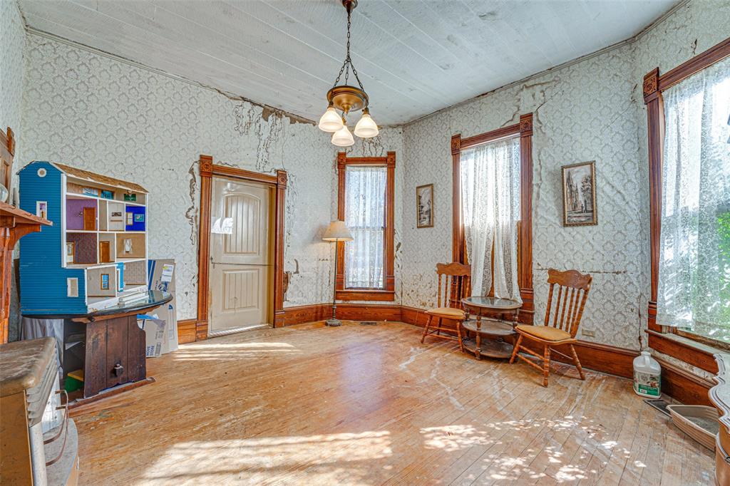 Original Town Of Ladonia - Residential