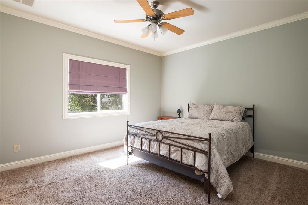 Royal Crest - Residential