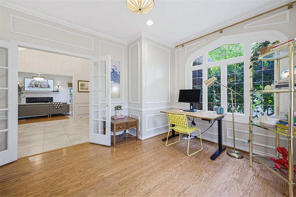 Hollywood - Residential