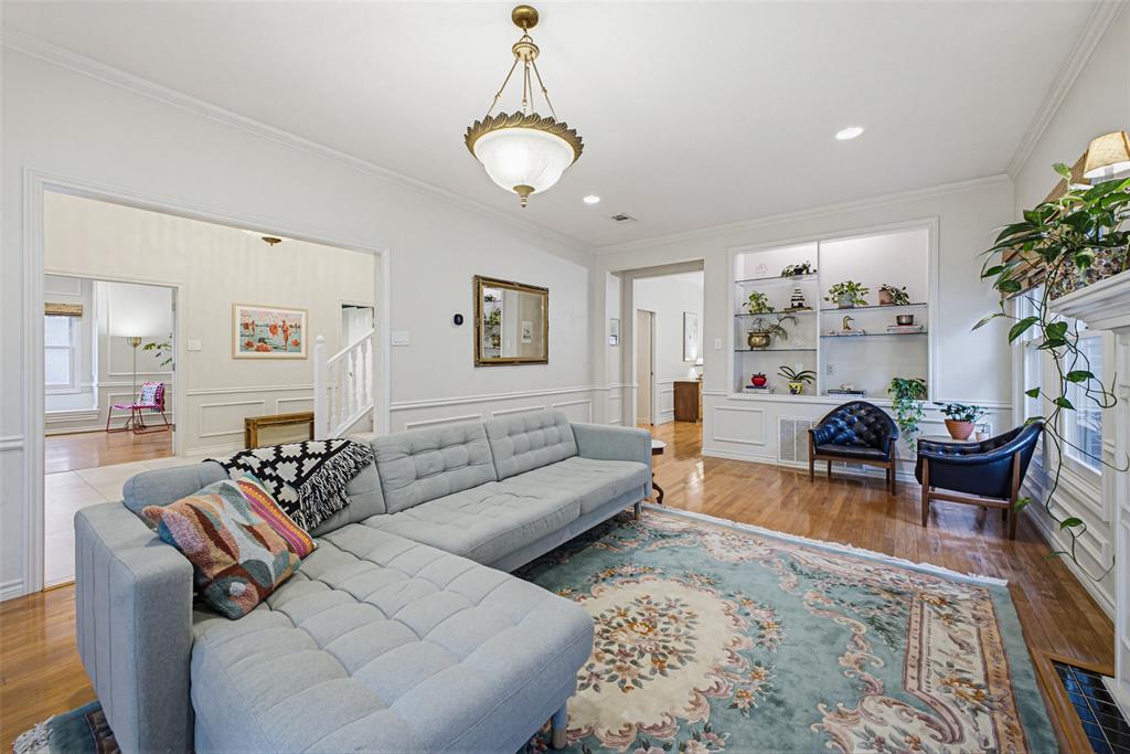 Hollywood - Residential