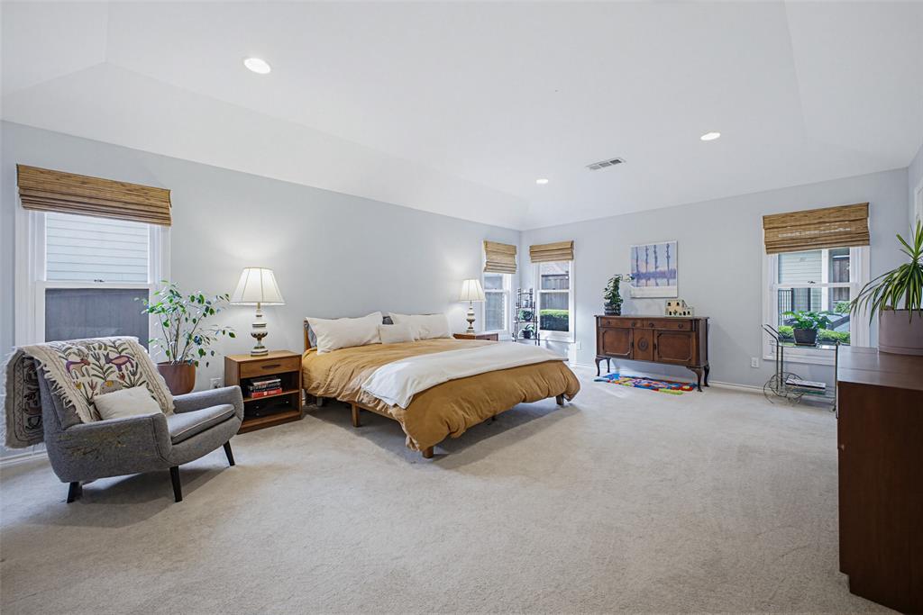 Hollywood - Residential