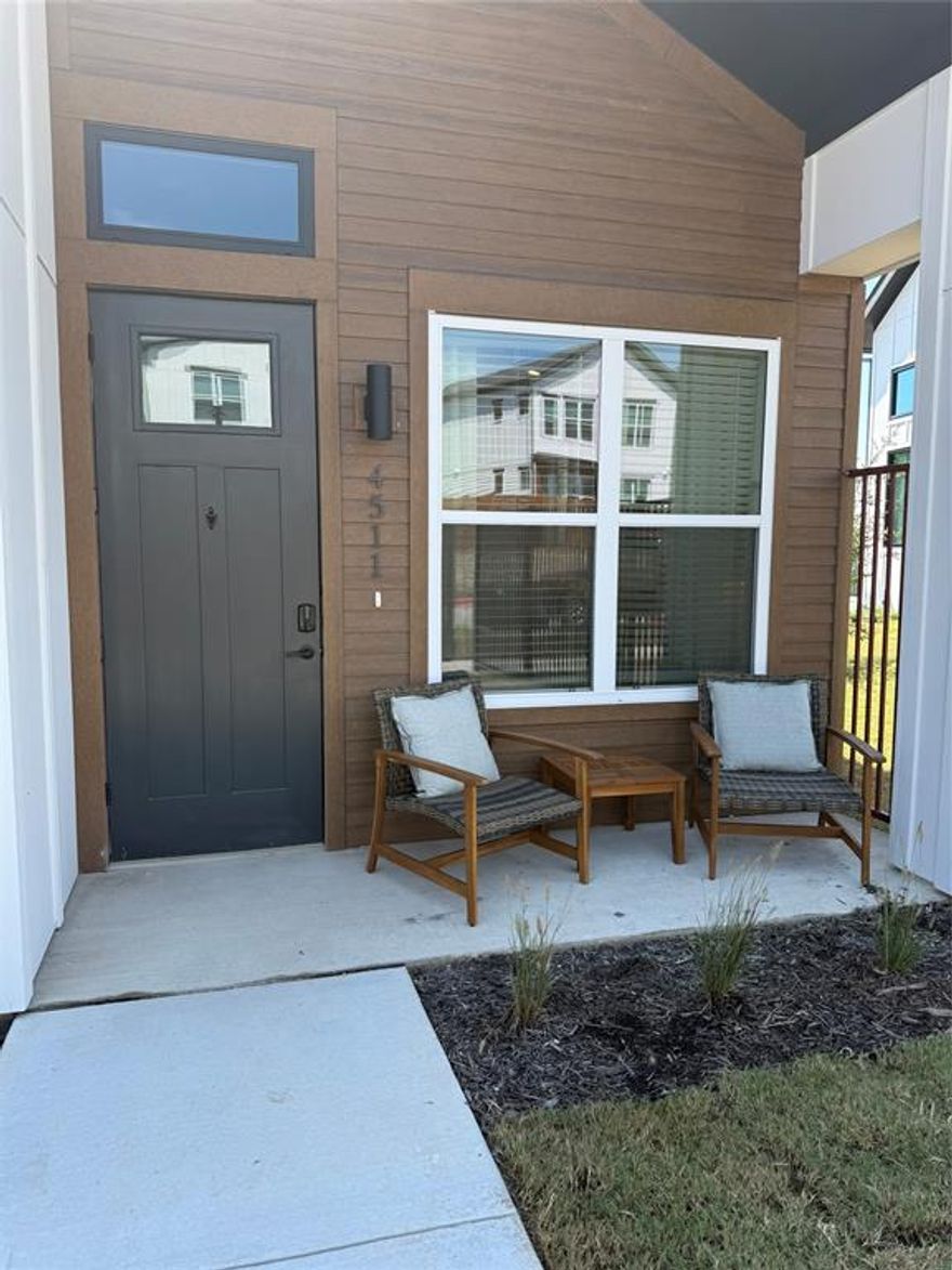 Two story townhome-standalone offers no shared walls and an expansive living room and dining room on the main level with half bath, mud bench and built in desk. All bedrooms and main bathrooms are located on the top level, with a full-size stackable washer and dryer upstairs. 

Welcome to Everbloom in Melissa, TX,  a modern rental home community offering thoughtfully designed cottages, duplexes, and townhomes. Each home features a private fenced yard with grass, full-size washer & dryer, two-toned cabinetry, matte black hardware, built-in pantry, walk in closets, and hardwood flooring on main living areas- carpet only in select bedroom and stair areas based on plan. Select floorplans offer full size private garages, and detached garages and carports are available onsite as well. Two interior finish palettes available. All homes are equipped with front and back porch water spigots along with front and back outdoor outlets. 
Community amenities include: co-working lounge, 24-7 clubhouse access, 24-7 fitness center and yoga room, EV charging stations, grill and smoker pavilion, walking trails, and two dog parks. Located near US-75 with convenient access to McKinney, Anna, and local dining, retail, and schools. Pet friendly.