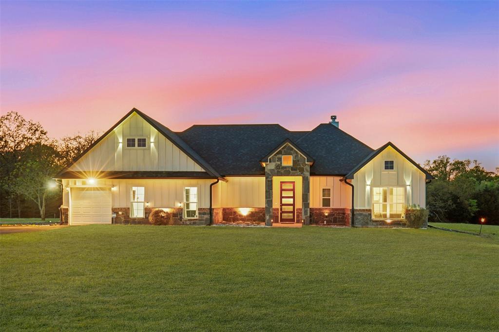 EAGLE SHORES - Residential