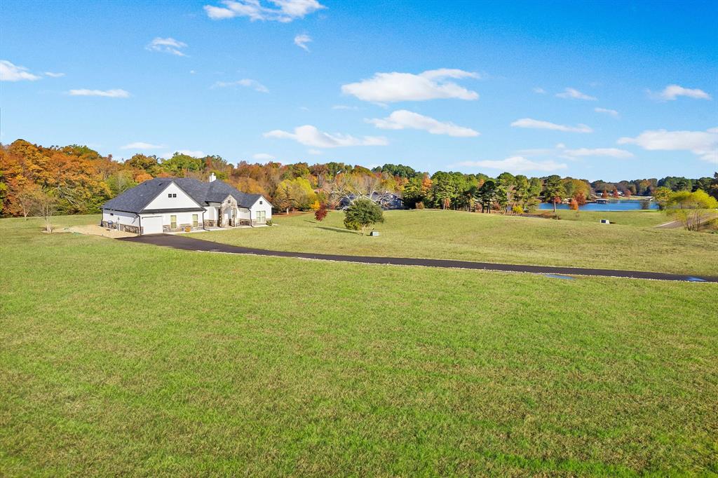 EAGLE SHORES - Residential