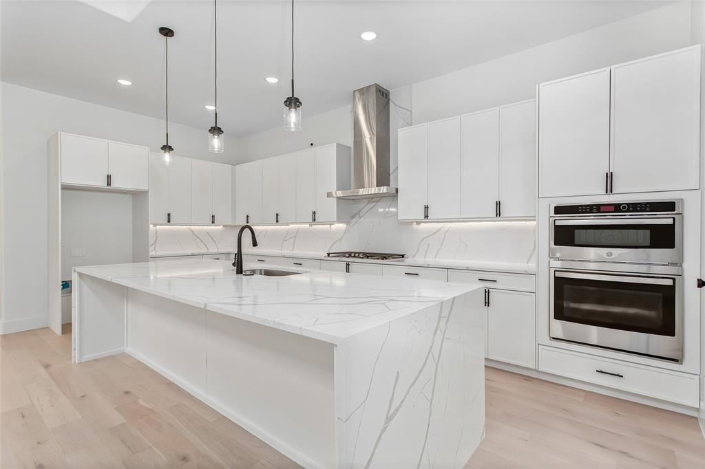 Mount Auburn - Residential