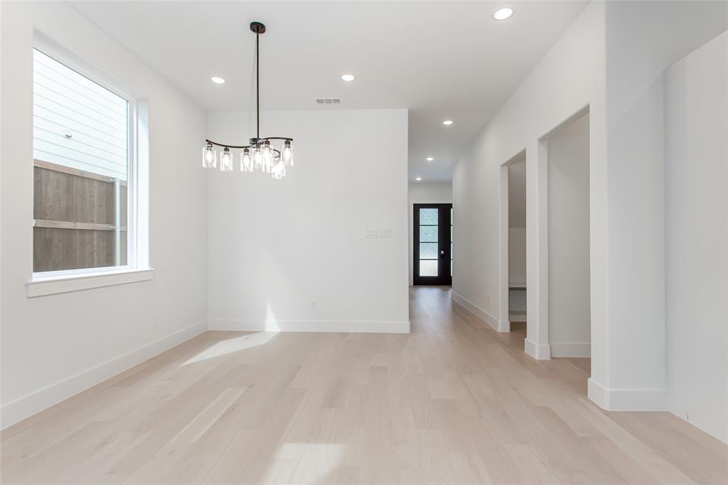 Mount Auburn - Residential