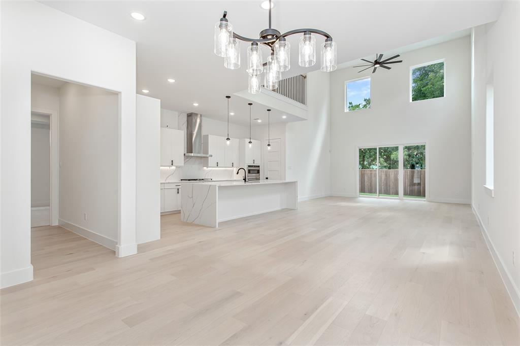 Mount Auburn - Residential