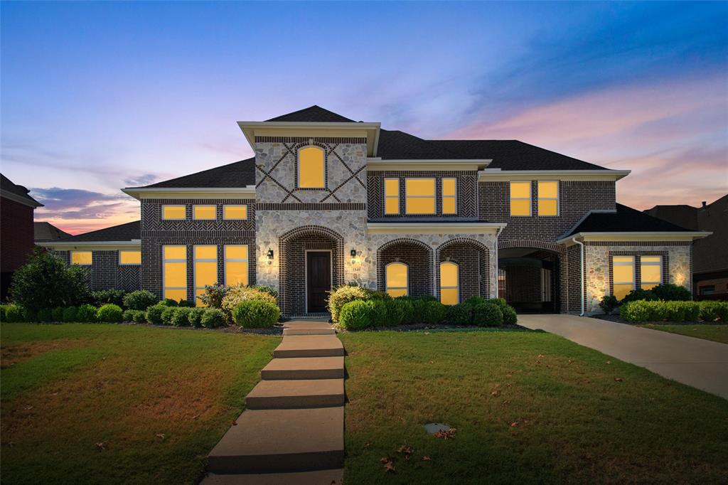 Prosper, Texas 75078, United States, 5 Bedrooms Bedrooms, ,5 BathroomsBathrooms,Residential,Pending,46041