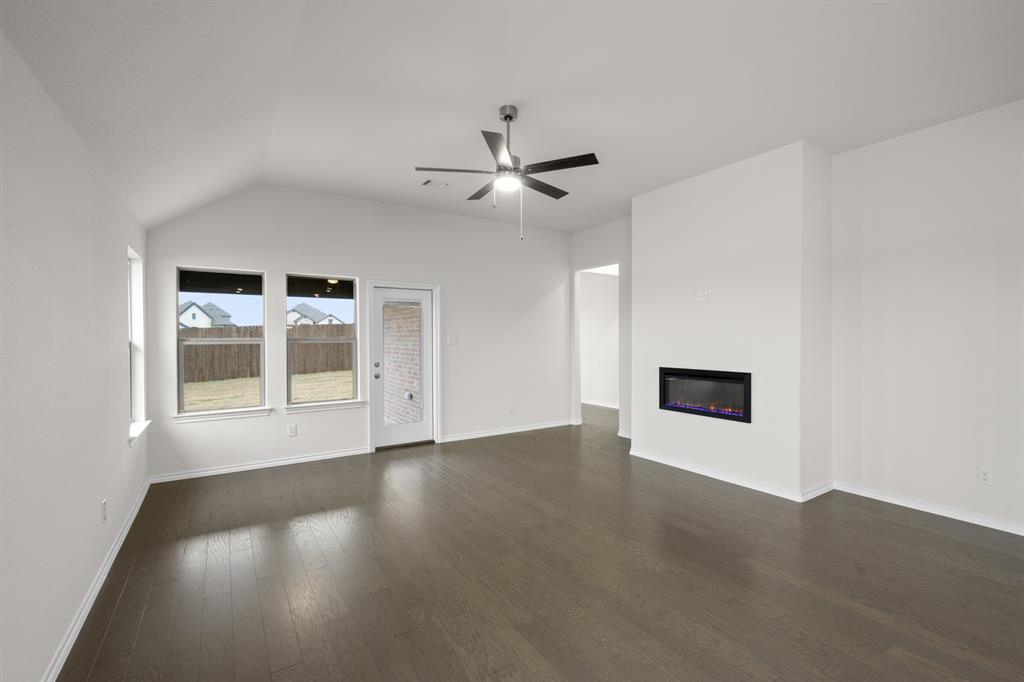 Summer Crest - Residential