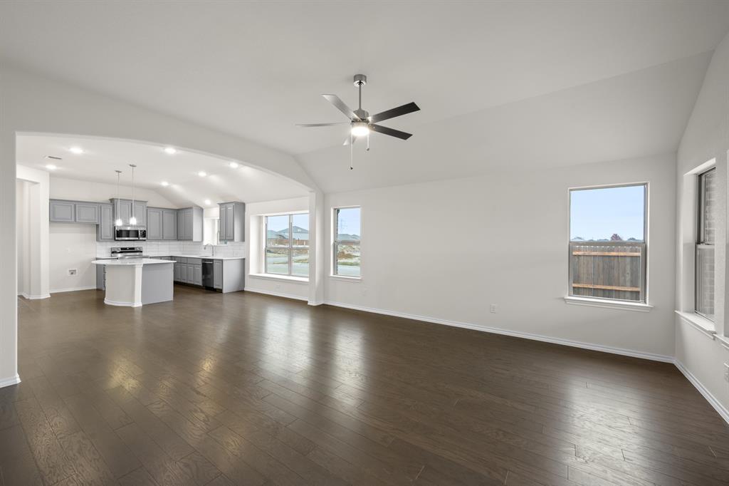 Summer Crest - Residential