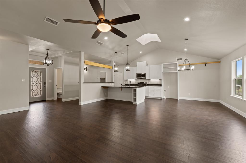 407 Charleston Park