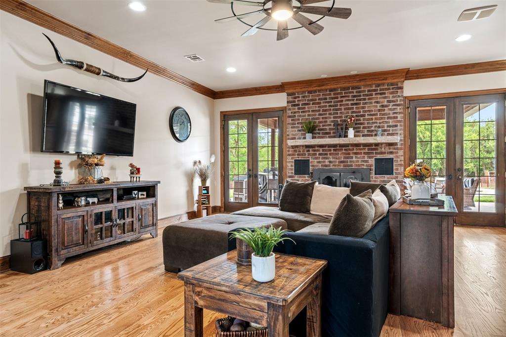 A-444 FM HINES - Farm