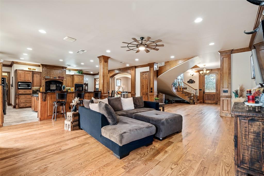 A-444 FM HINES - Farm