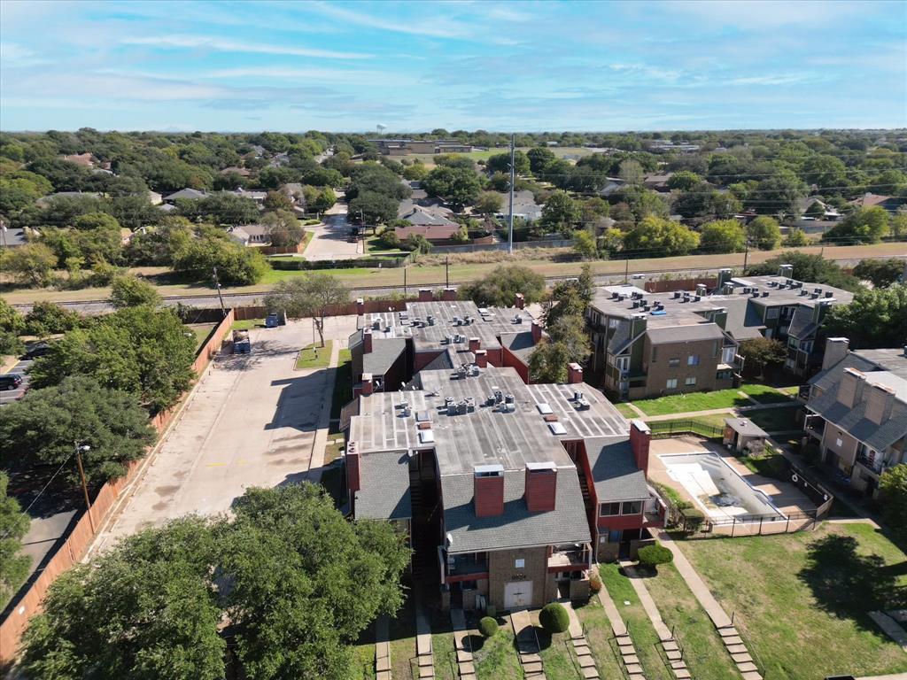 Richland Trace Condos - Residential