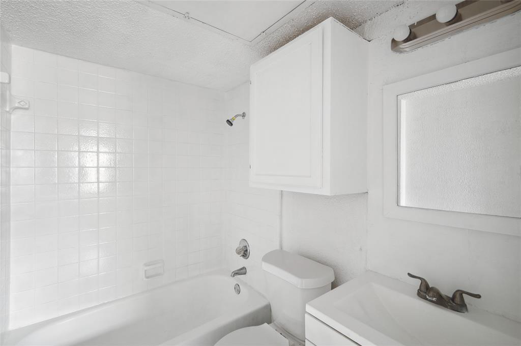 Richland Trace Condos - Residential