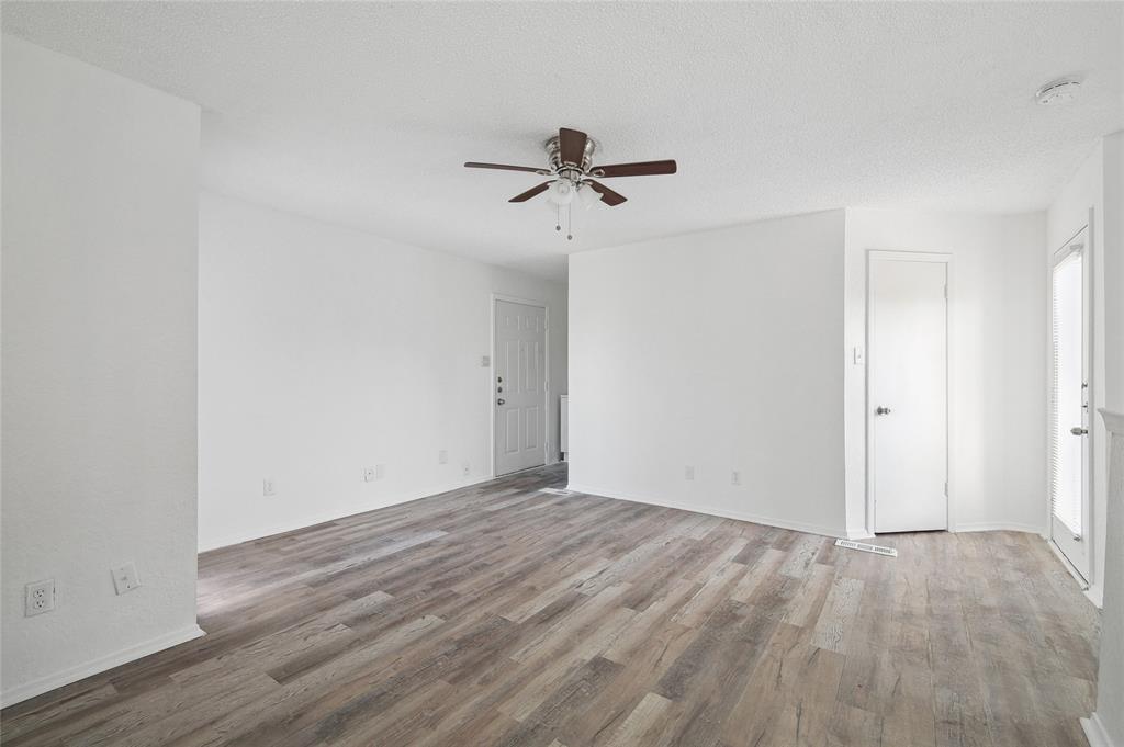 Richland Trace Condos - Residential