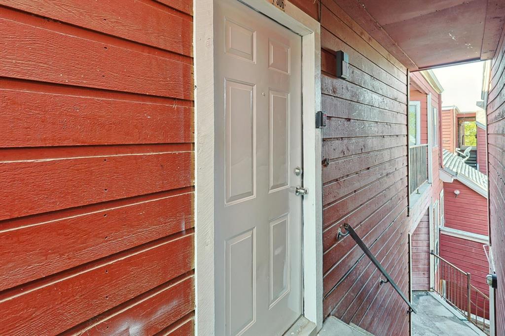 Richland Trace Condos - Residential