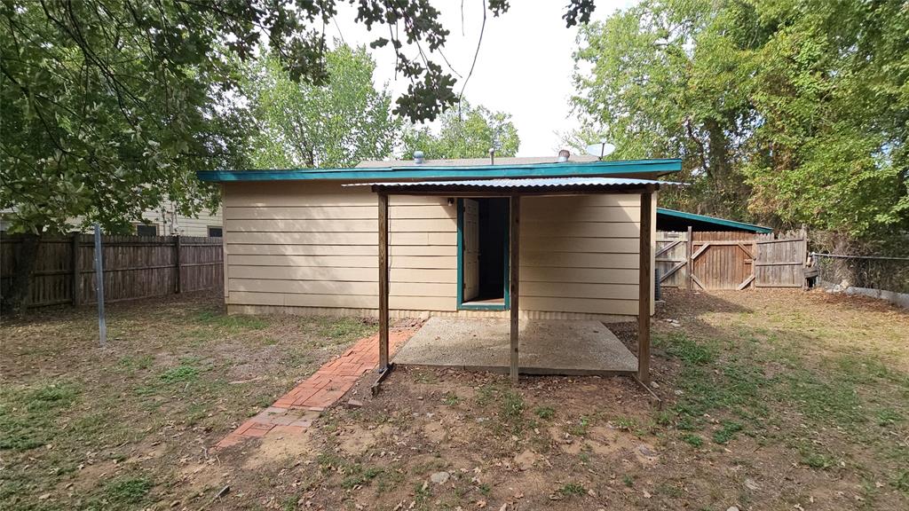 Indian Oaks Sub - Residential