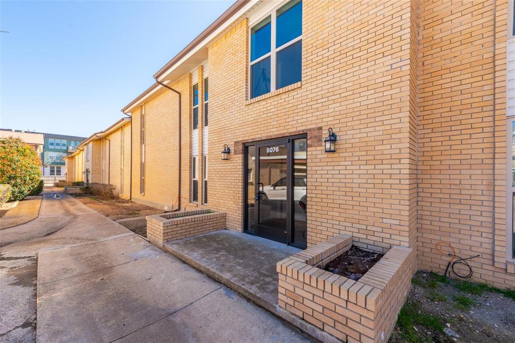 Birchbrook 02 Condo - Residential