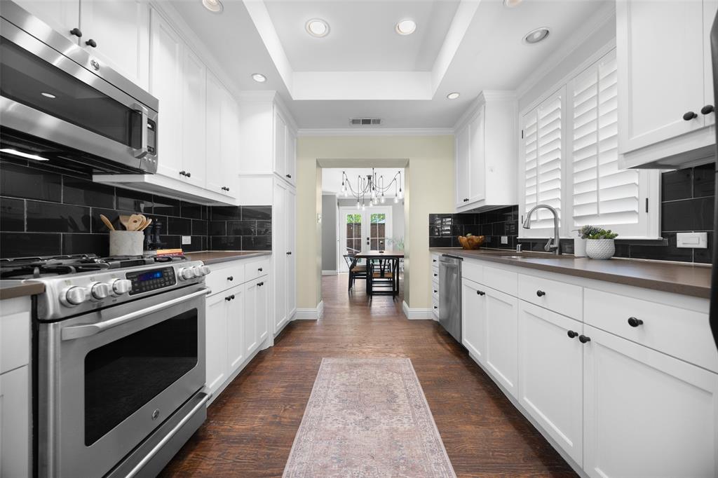 Shore Crest Terrace - Residential