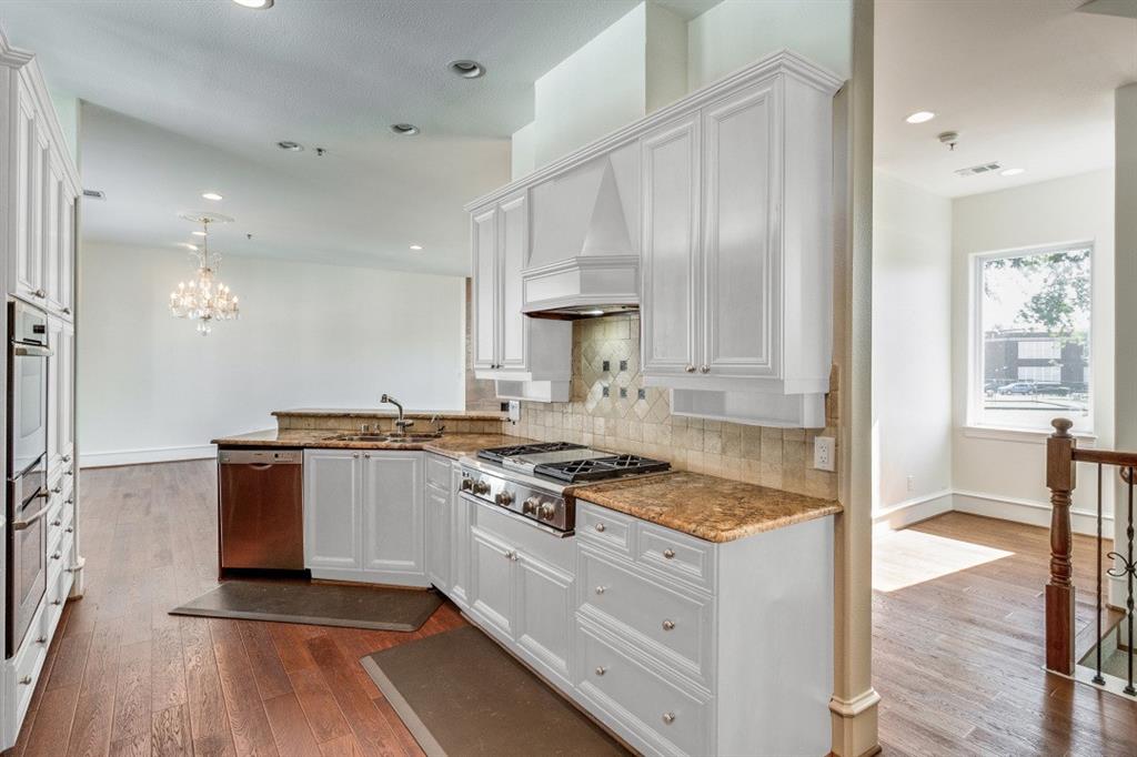 North Oak Lawn - Residential