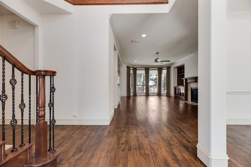 942 Redbird Lane