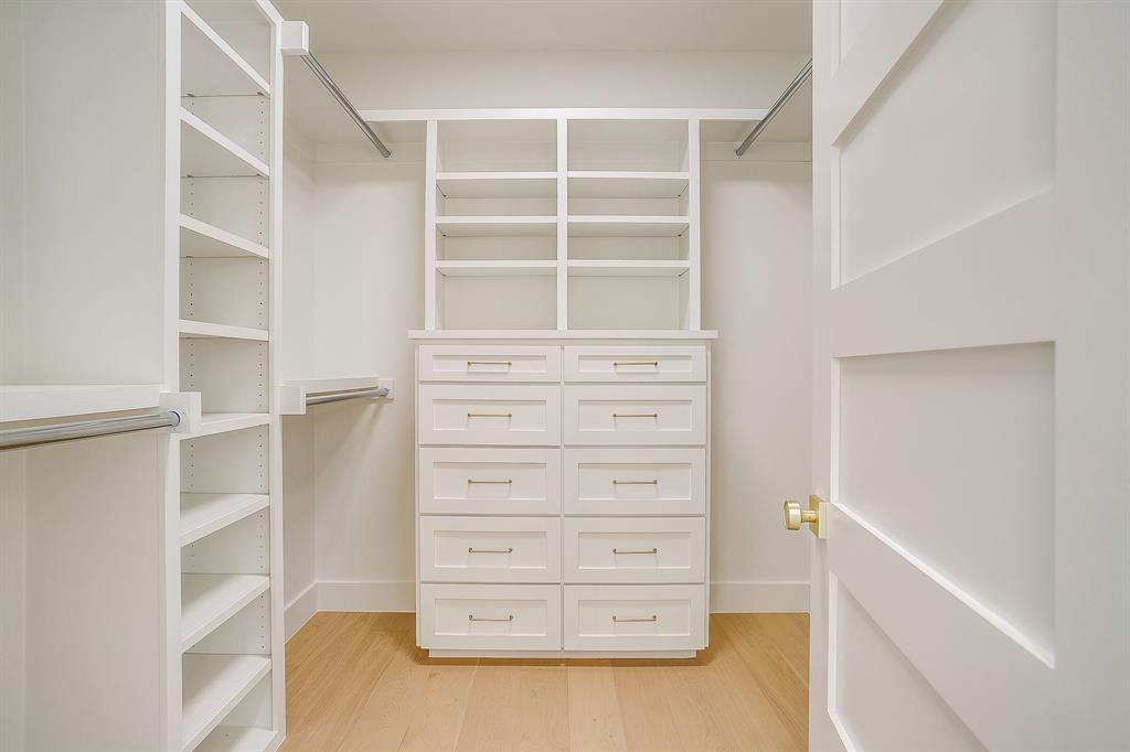 Pyramid Acres - Residential