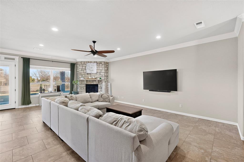 Abes Landing Ph One - Residential