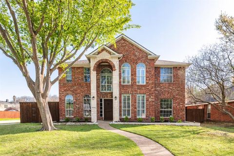 Photo of 12392 Hawk Creek Drive, Frisco, TX 75033 (MLS # 21213018)