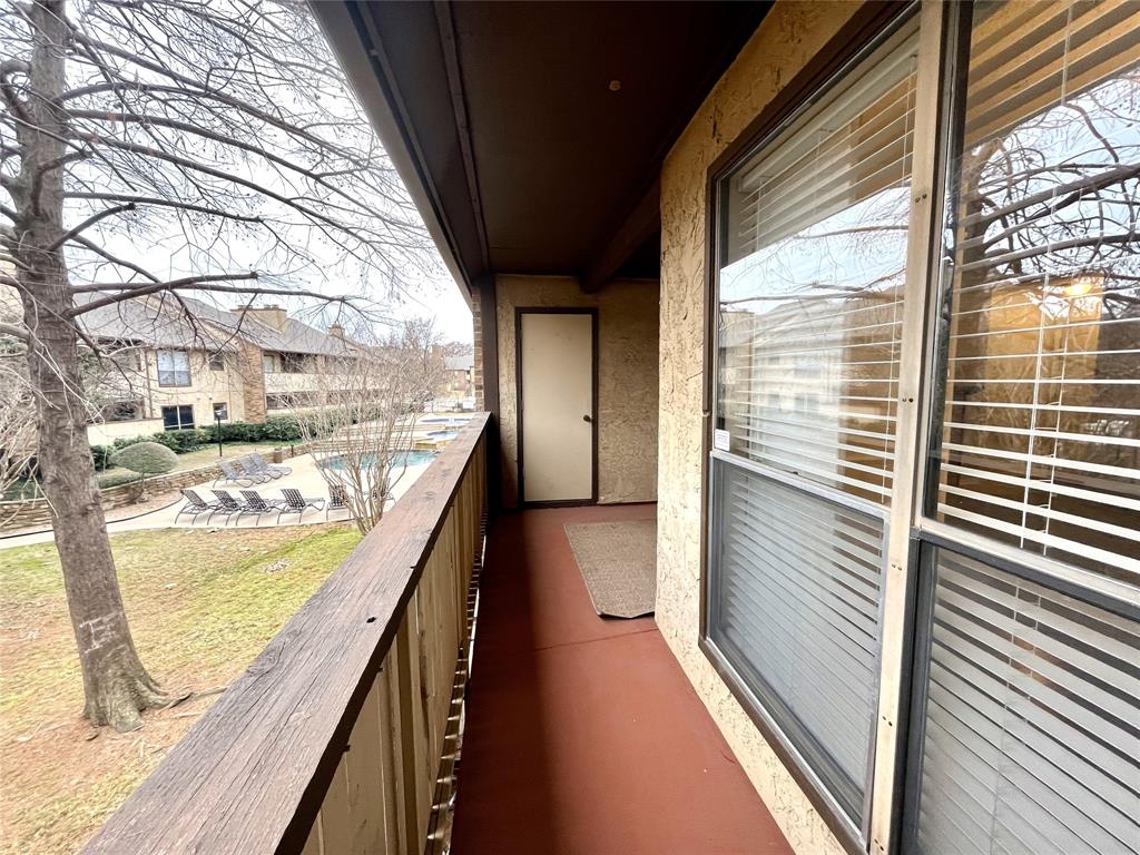 Cloisters Condo The - Residential