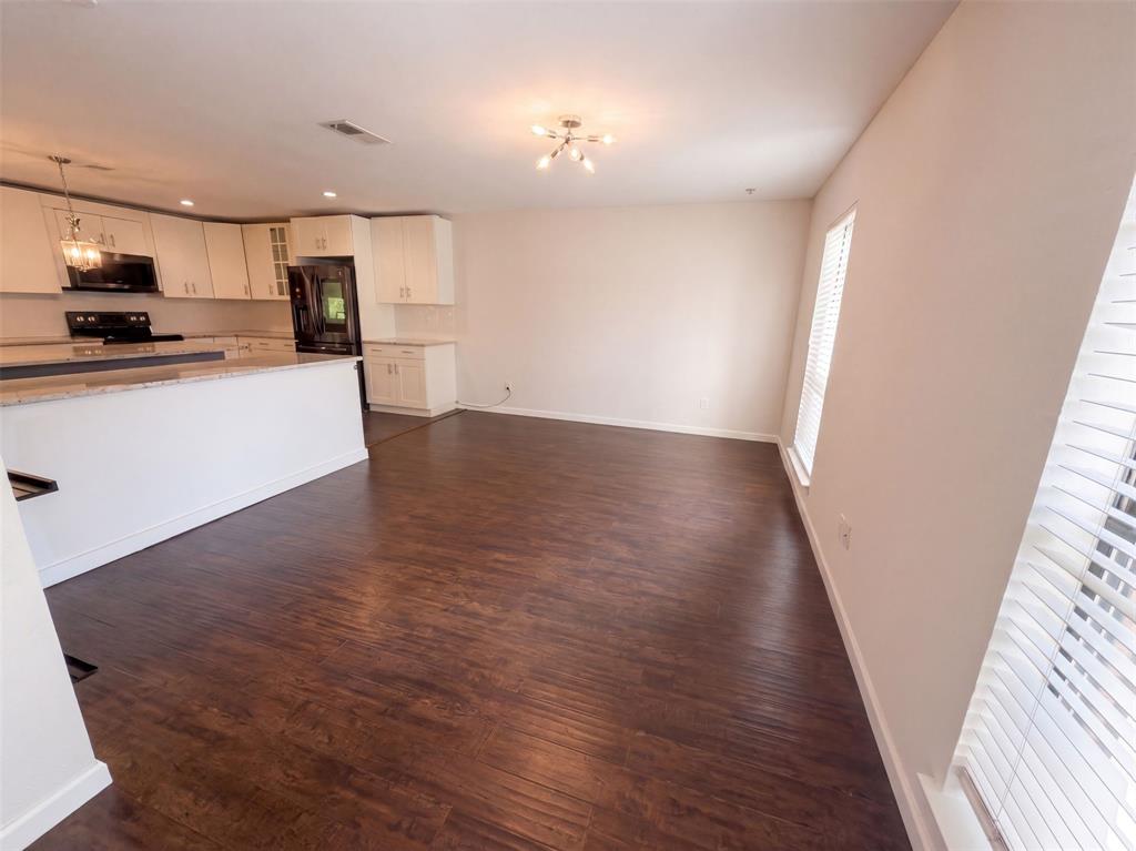 2226 Country Oaks Drive