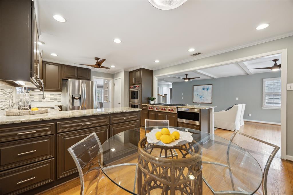 6777 Lakefair Circle