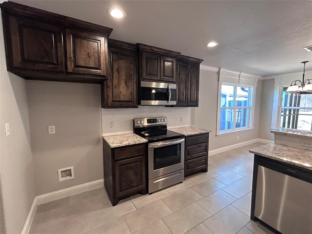 Canyon Creek III - Residential