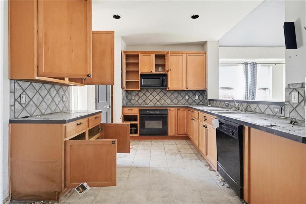 14525 Eaglemont Drive