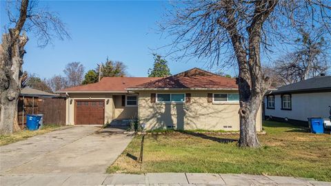 2939 Bay Oaks Drive Dallas TX 75229