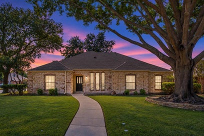 818 Pebblebrook Drive Allen TX 75002