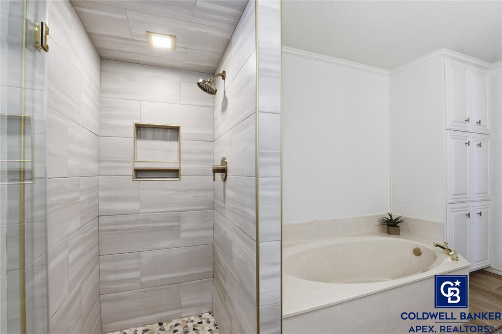 Quail Hollow - Residential