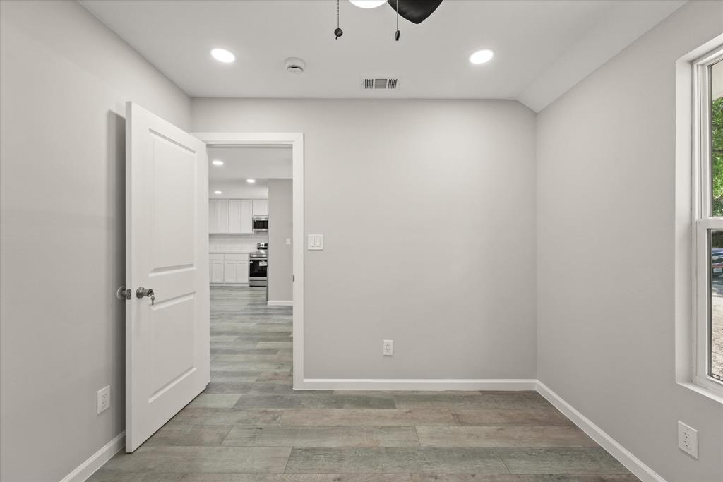 East College Add - Residential