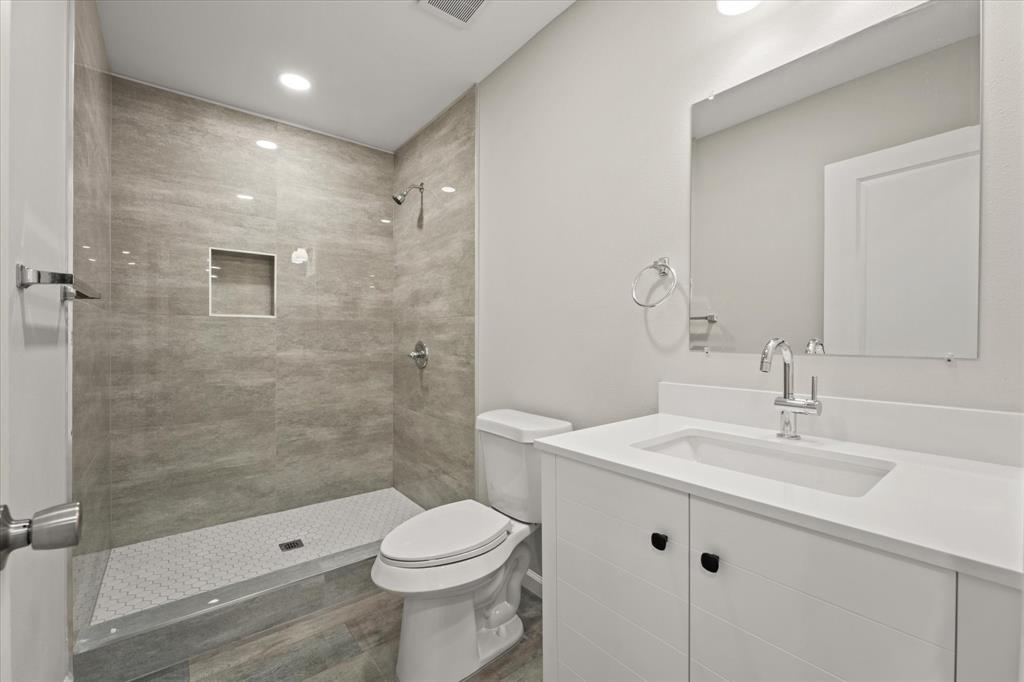 East College Add - Residential