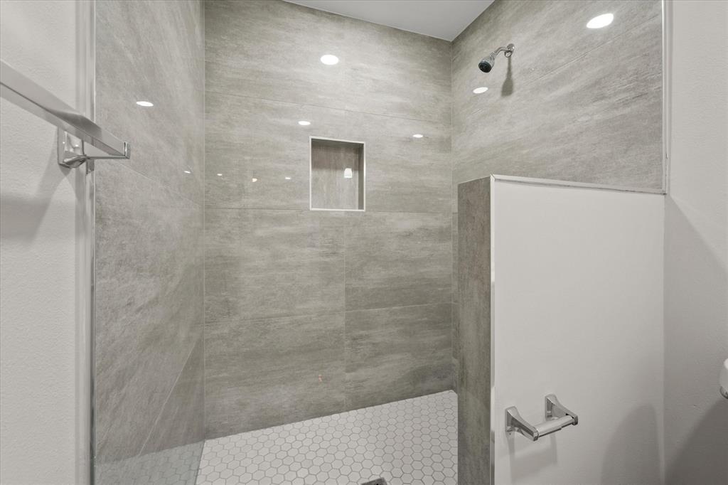 East College Add - Residential