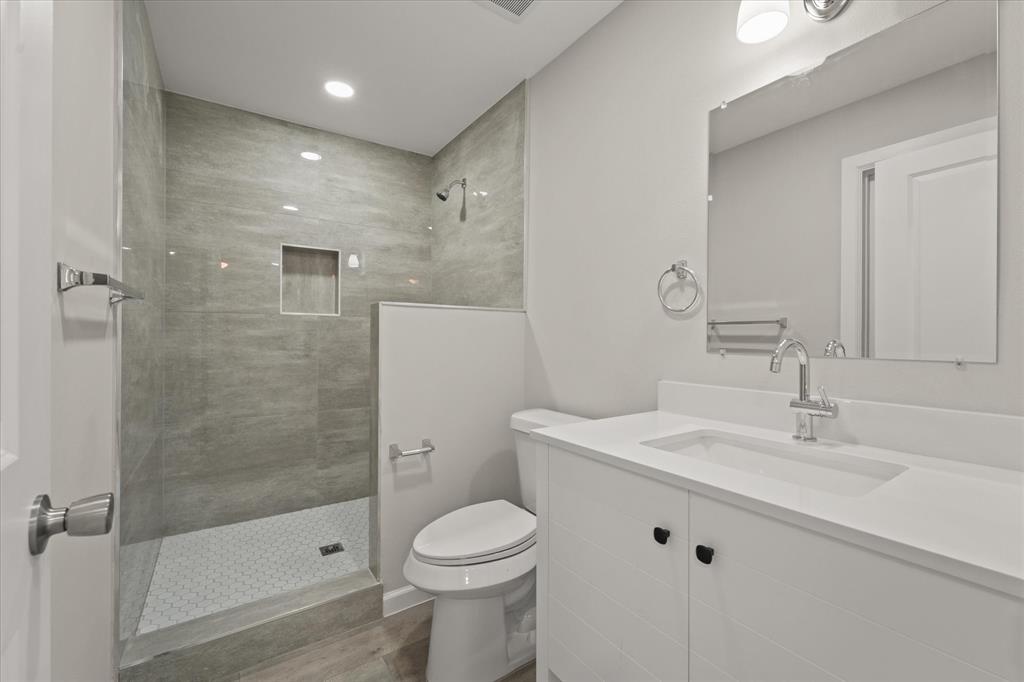 East College Add - Residential