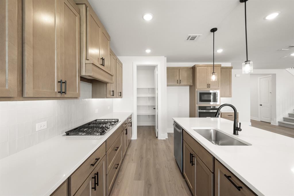 Cottage Collection at Harvest - Residential